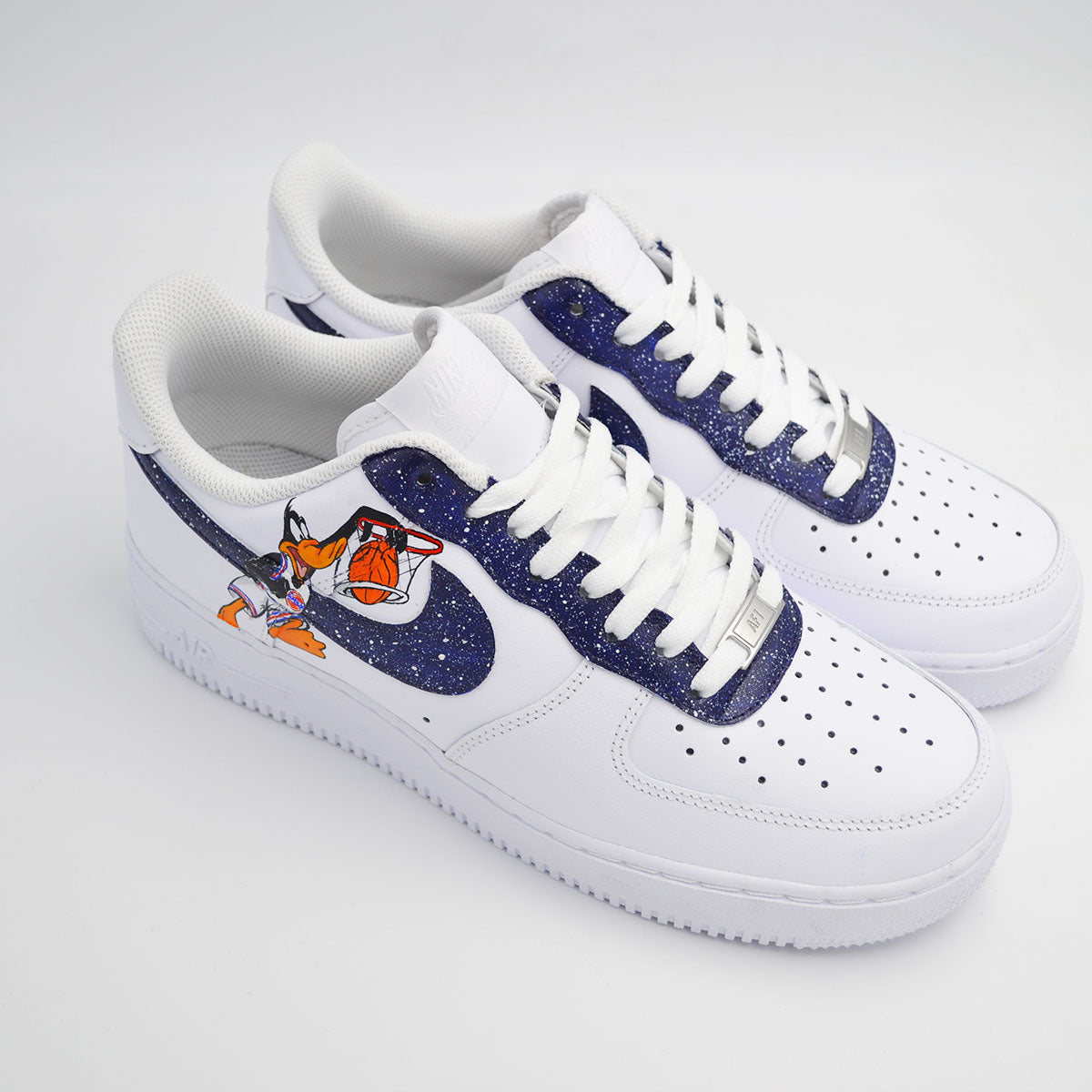 Customized AF1 Looney Tunes Space Jam - Handcraftd