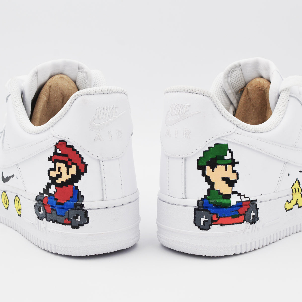 Customized AF1 Mario Bros - Handcraftd