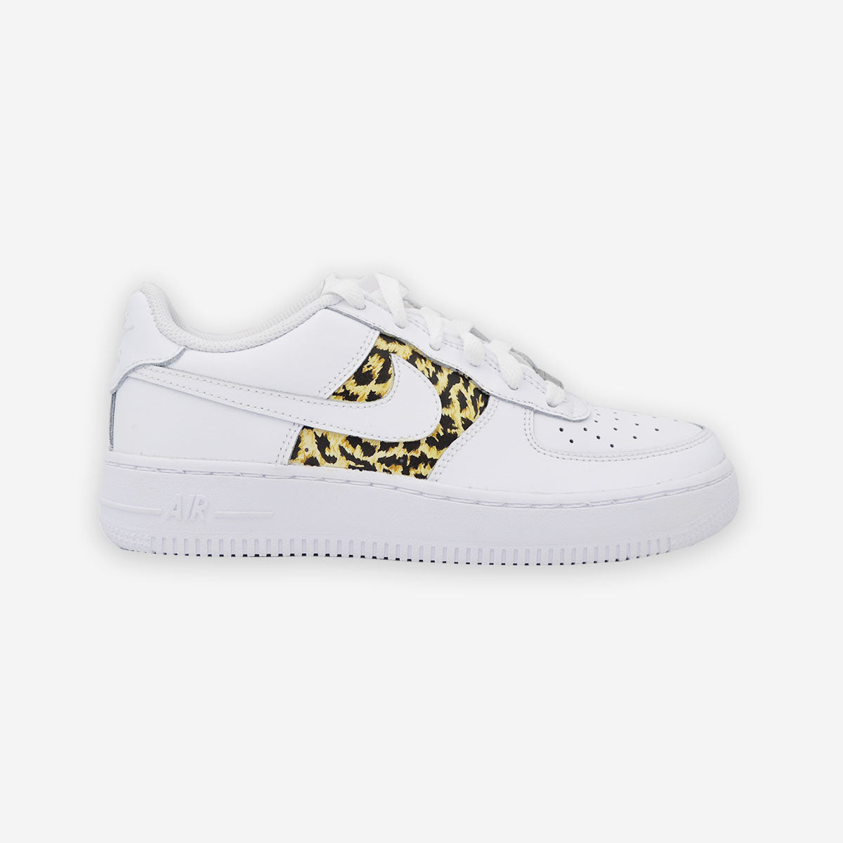 Customized AF1 Leopard - Handcraftd