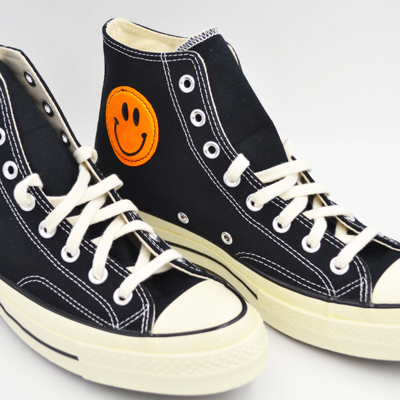 Customized Chuck Taylor 70 Smile & Swoosh - Handcraftd